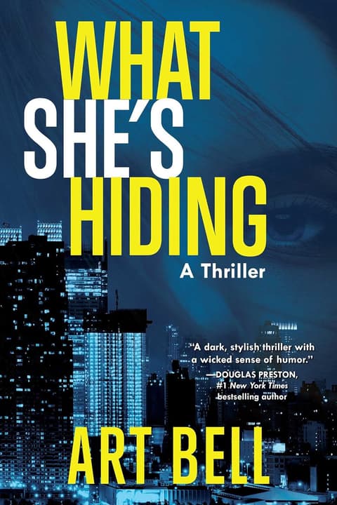 What She´s Hiding: A Thriller