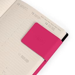 LEGAMI 2026 kalendermärkmik keskmine 12x18cm Raspberry (12kuud/nädal)