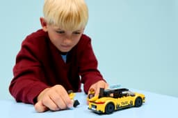 LEGO City Kollane takso