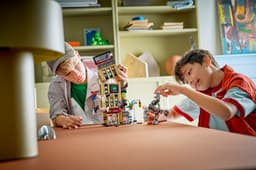 LEGO Super Heroes Ämblikmees vs. mysterio: the daily bugle