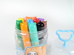 Markerite komplekt M&G 12tk plastikkarbis