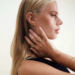 Kõrvarõngad Timi Nilea - Crystal Hoop, Gold