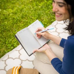 LEGAMI 2026 kalendermärkmik keskmine 12x18cm Aura (12kuud/nädal)