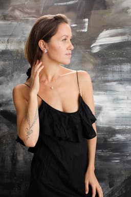 Pärlipüüdja kaelakee Gold