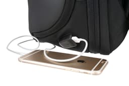 Seljakott Walker CEO Decent must