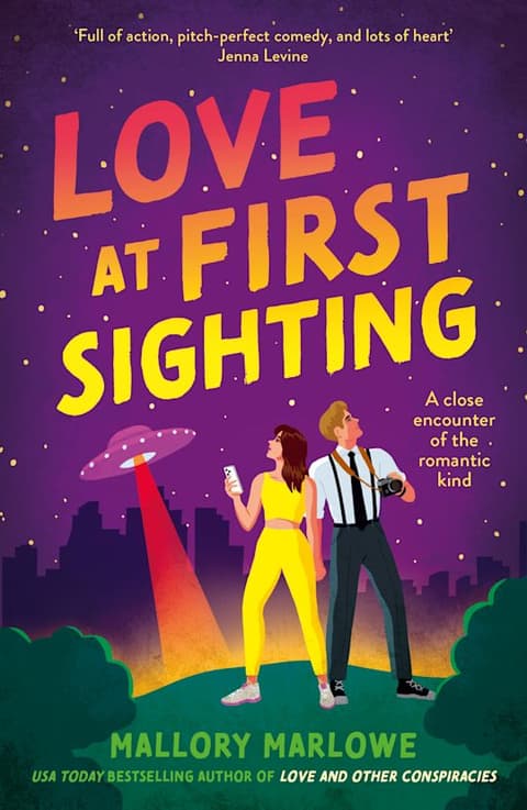 Love at First Sighting: A hilarious and charming paranormal romance from the USA TODAY bestselling author