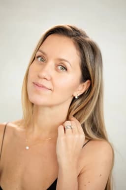 Pärlipüüdja kaelakee Gold