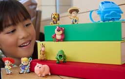 Toy Story 5 Small Stars minitegelaskujud