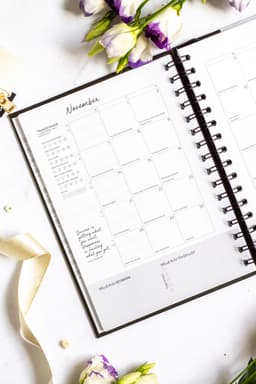 Tegude Kalender märkmik - pojengid 26/27 (suur- spiraaliga)